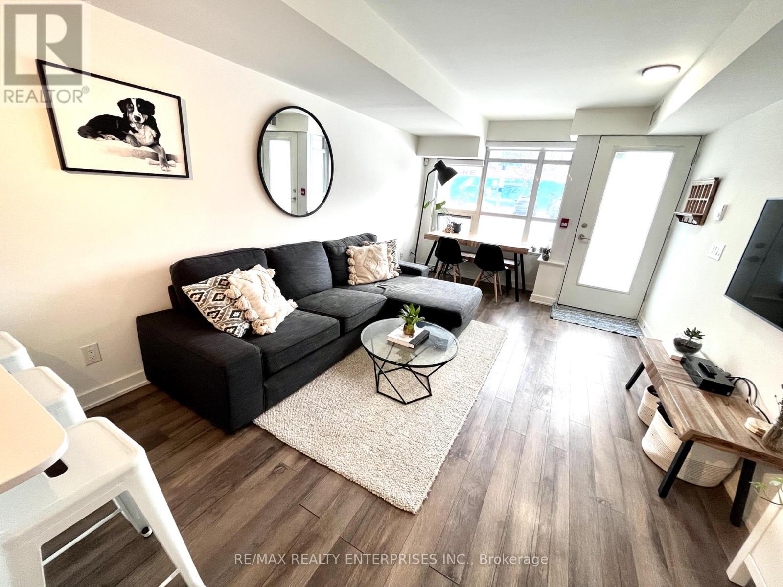 Photo 29 of Th 1 11 Superior Avenue, Toronto ON