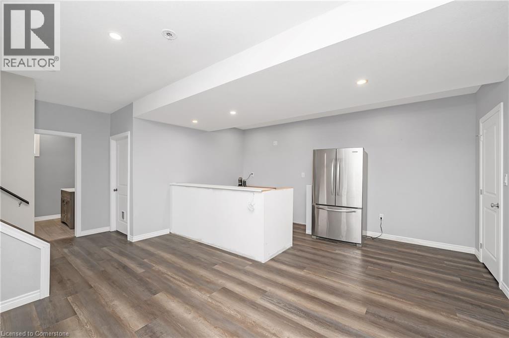 Photo 22 of 628 Mt Pleasant Road, Brantford ON