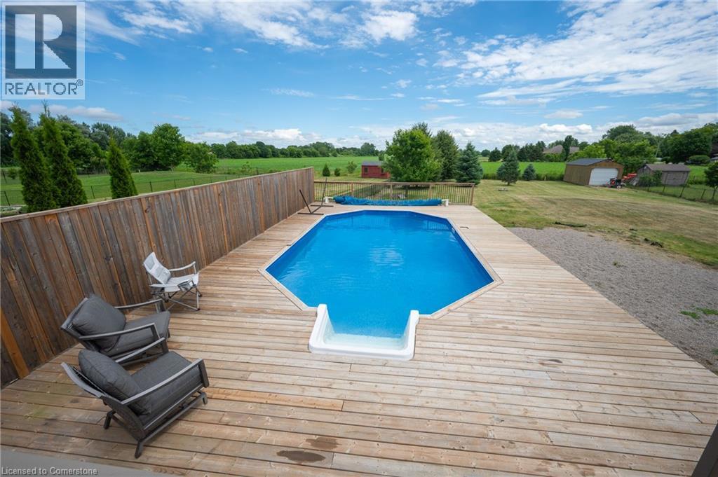 Photo 7 of 628 Mt Pleasant Road, Brantford ON