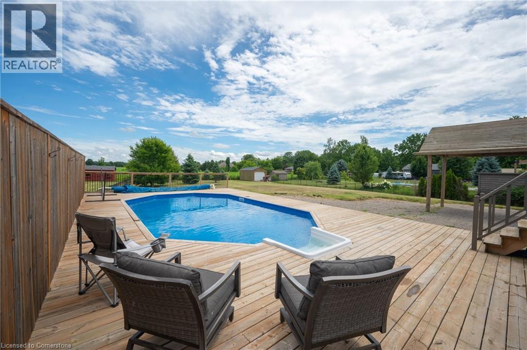 Photo 35 of 628 Mt Pleasant Road, Brantford ON