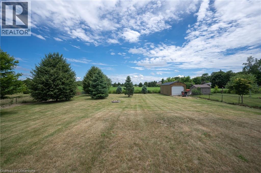Photo 2 of 628 Mt Pleasant Road, Brantford ON