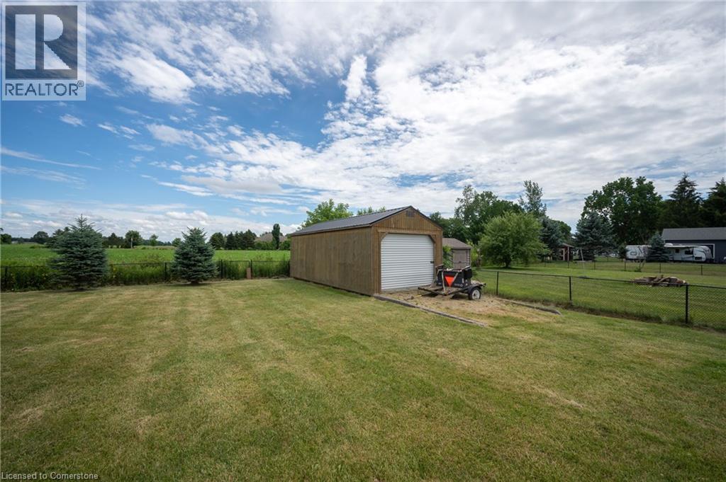 Photo 3 of 628 Mt Pleasant Road, Brantford ON