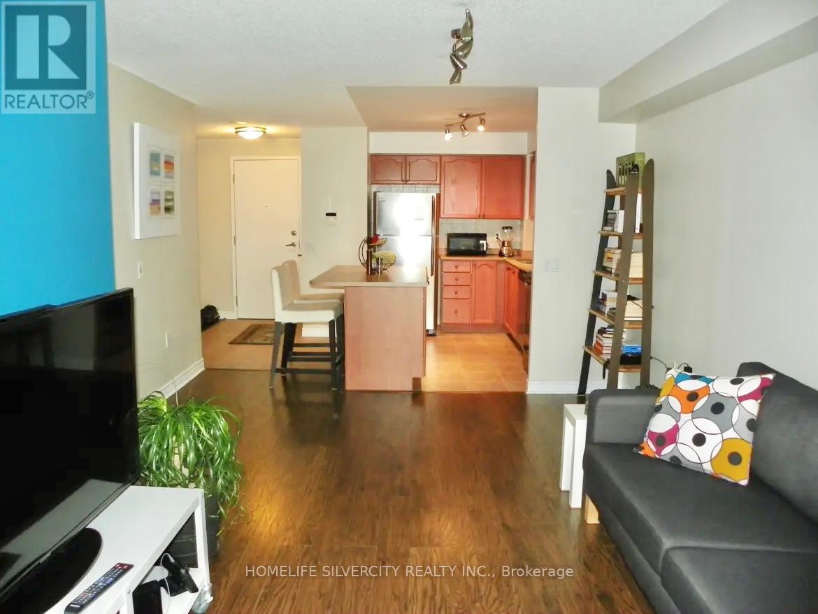 Photo 10 of 1503 55 Strathaven Drive, Mississauga ON