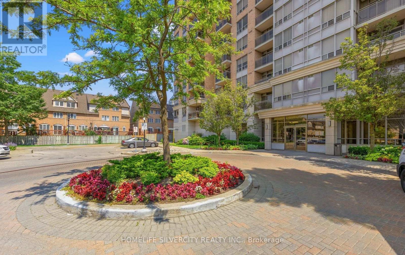 Photo 6 of 1503 55 Strathaven Drive, Mississauga ON