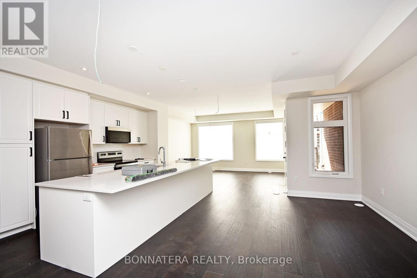 Photo 18 of 2461 Belt Lane, Oakville ON