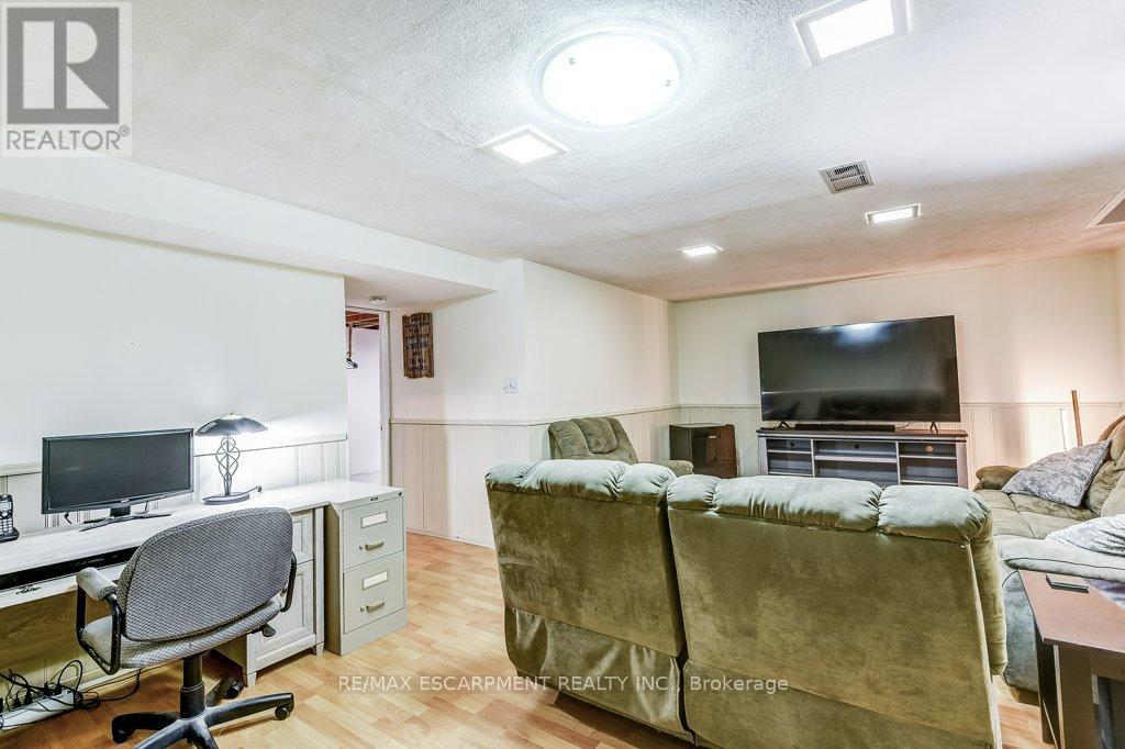 Photo 50 of 2779 Andorra Circle, Mississauga ON