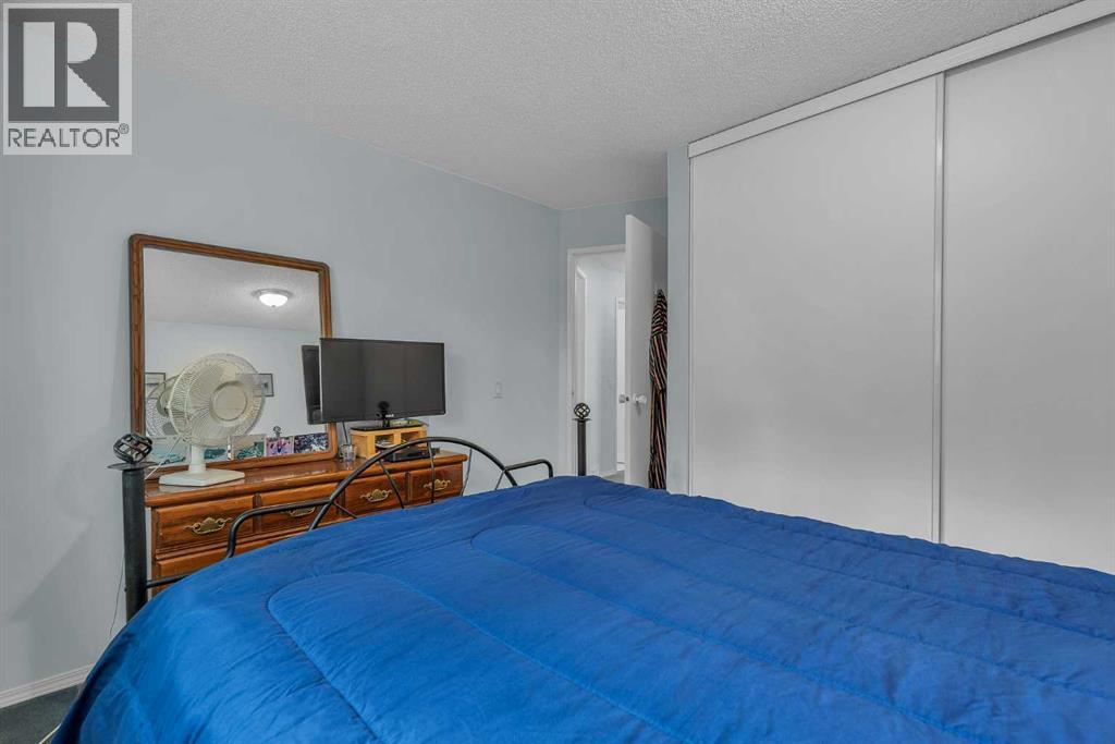Single Family House Bungalow for Sale in  Pinemeadow Road NE Pineridge Calgary 