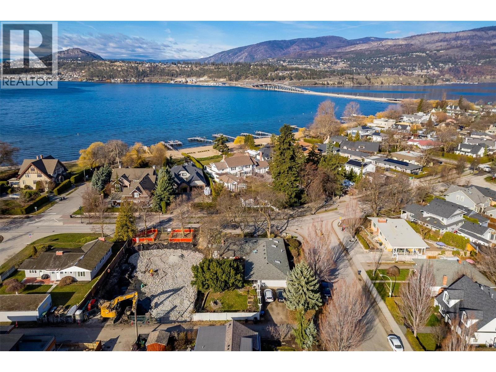  2021 Abbott Street, Kelowna