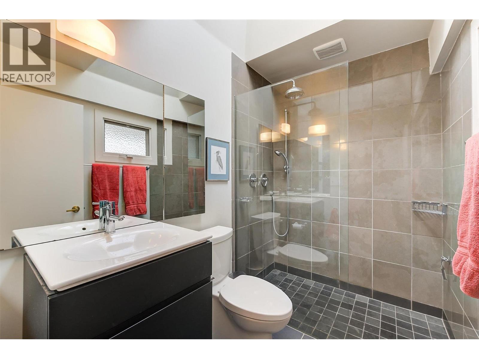  2021 Abbott Street, Kelowna