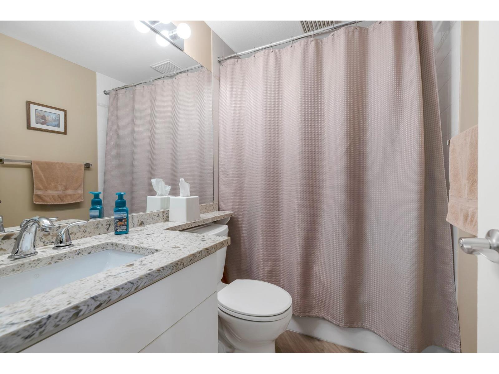 Photo 4 of 5 31406 Upper Maclure Road, Abbotsford BC