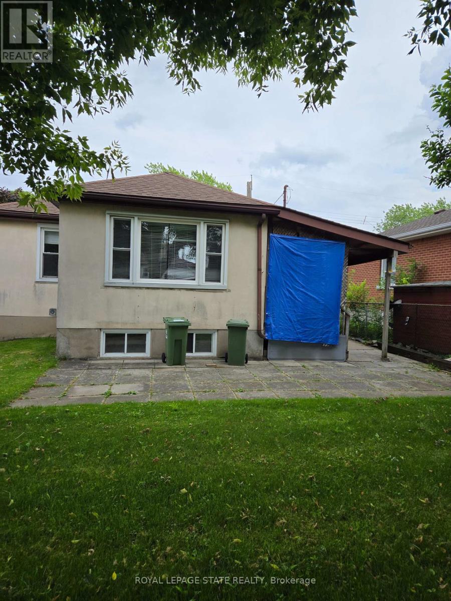 Photo 7 of 218 East 44th Street, Hamilton ON