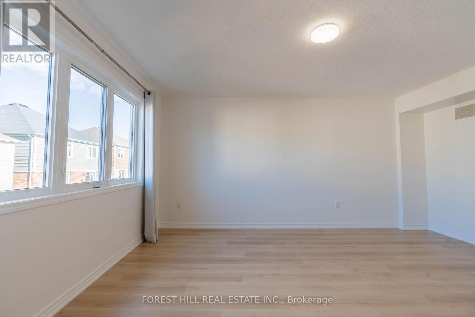 Photo 25 of 11 Glenvista Drive, Kitchener ON