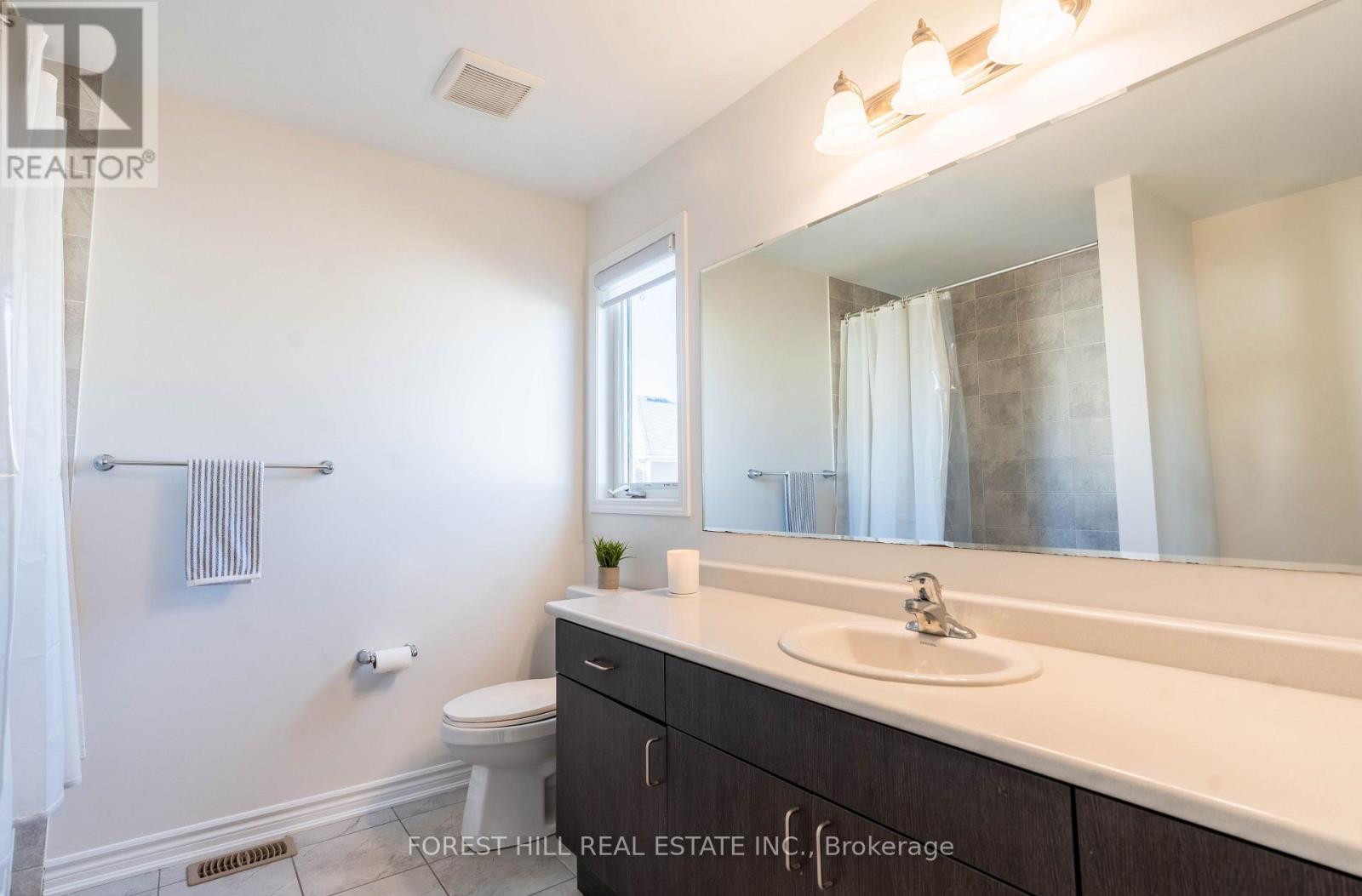 Photo 28 of 11 Glenvista Drive, Kitchener ON
