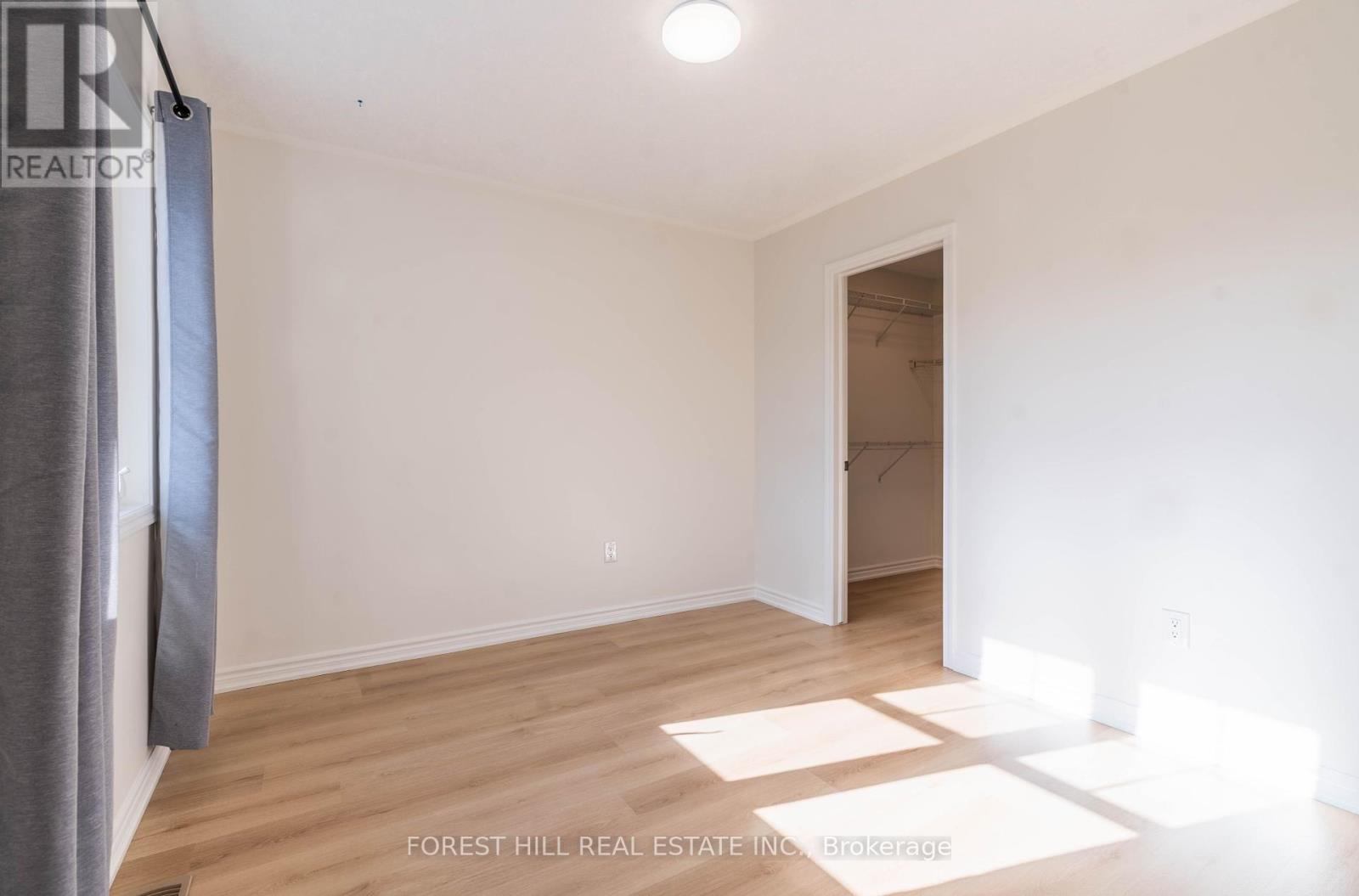 Photo 30 of 11 Glenvista Drive, Kitchener ON