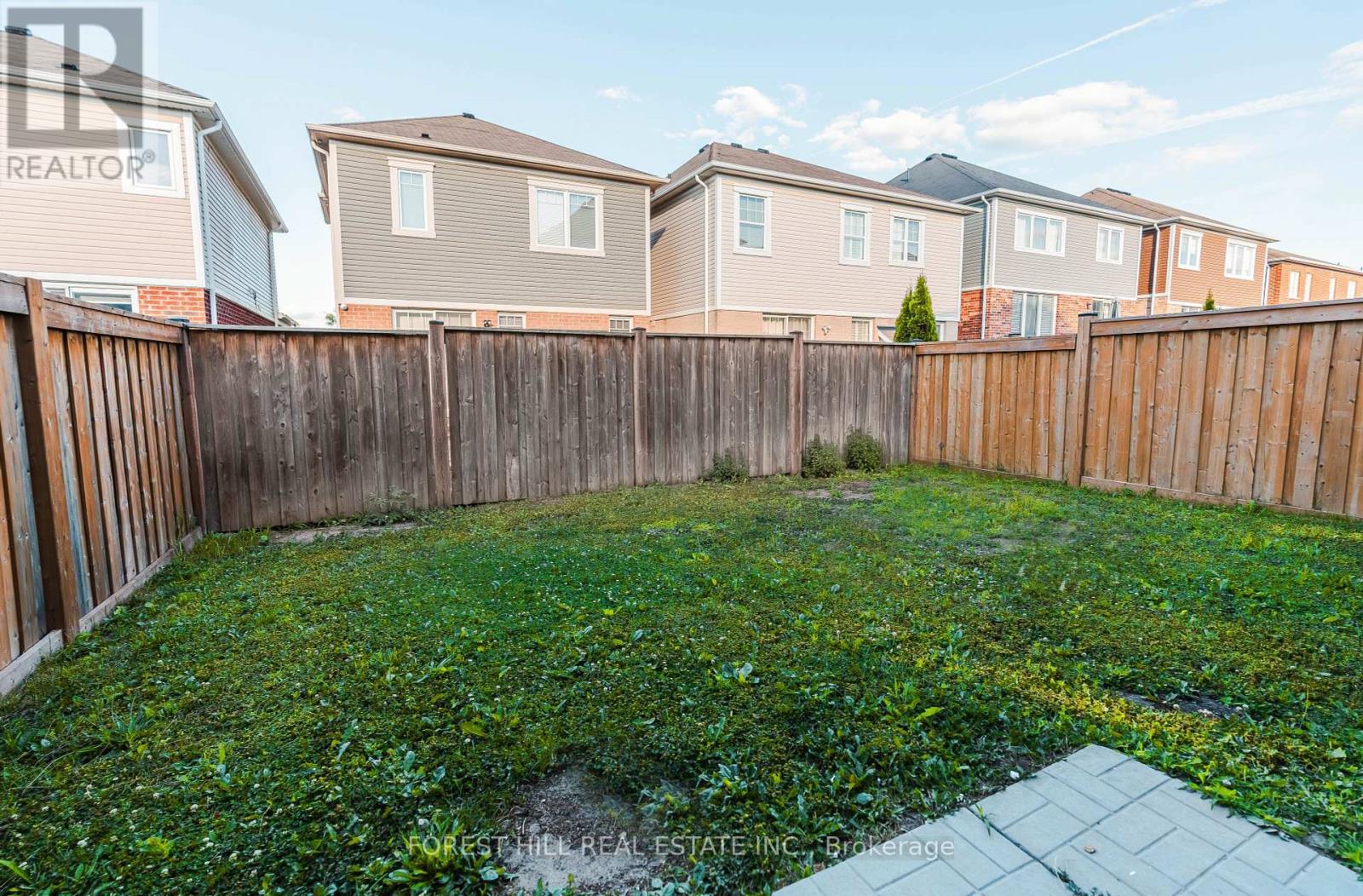 Photo 45 of 11 Glenvista Drive, Kitchener ON