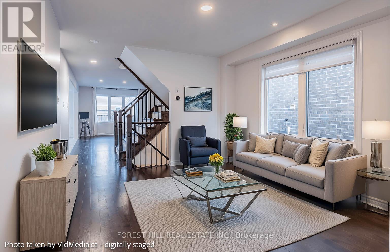 Photo 6 of 11 Glenvista Drive, Kitchener ON