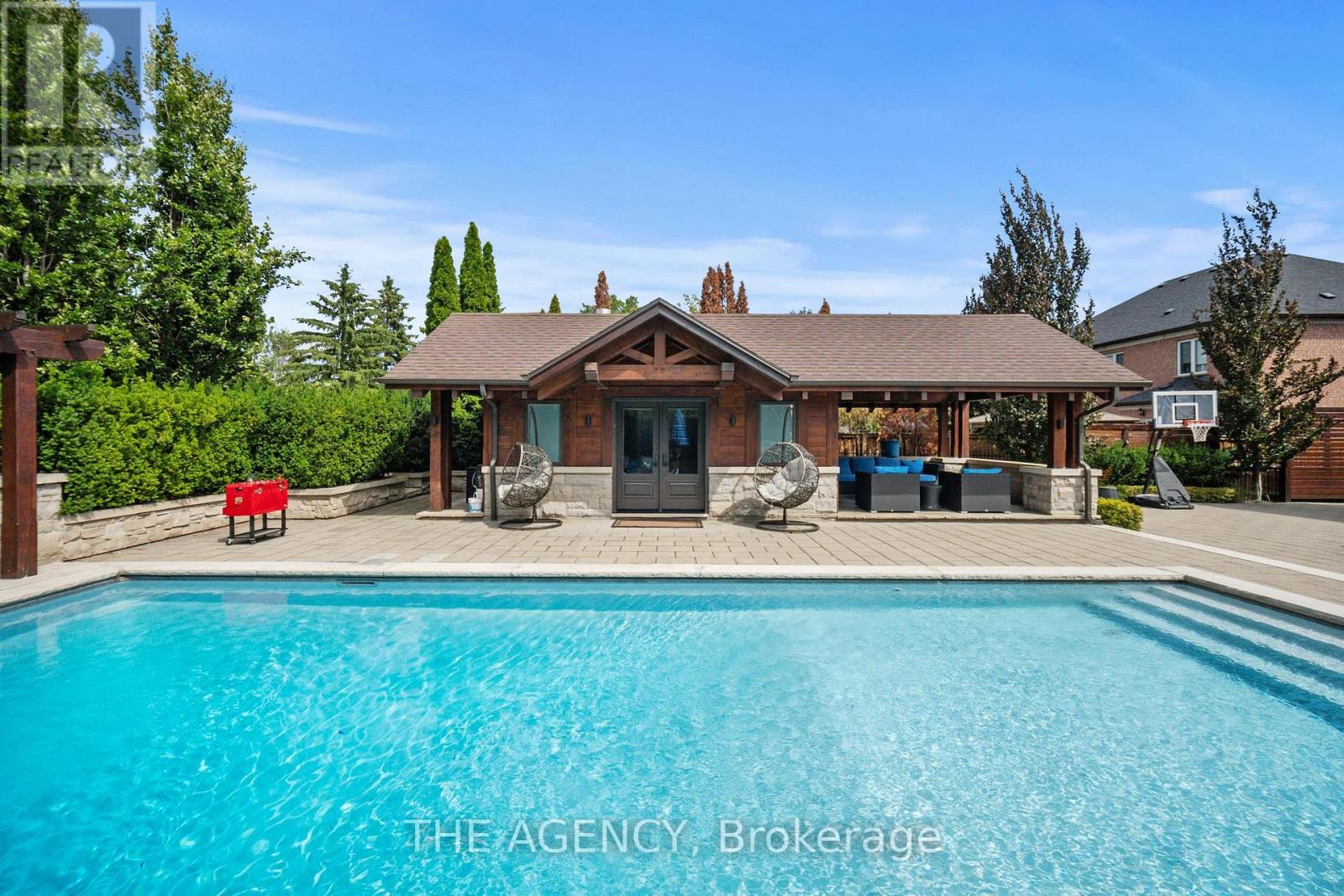 Photo 43 of 49 Bayside Court, Vaughan ON