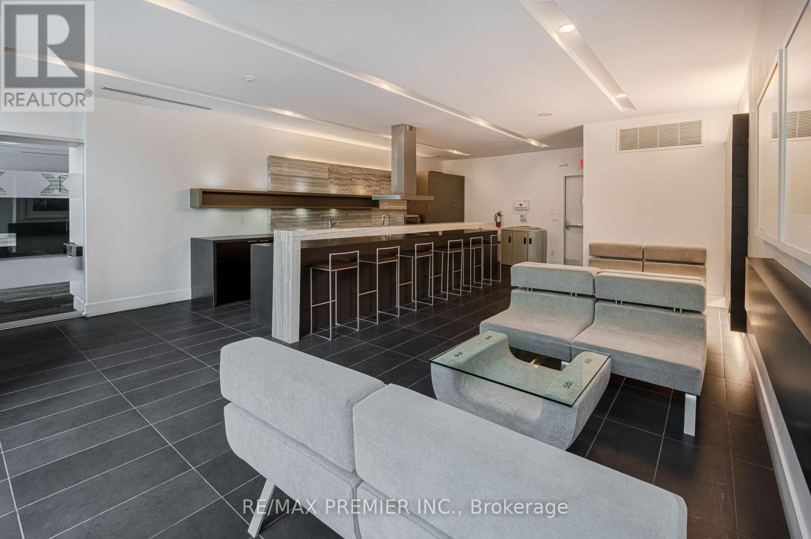 Photo 22 of 508 110 Charles Street E, Toronto ON