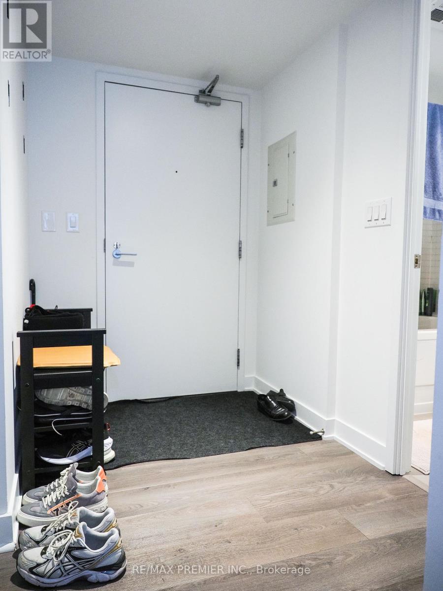 Photo 31 of 508 110 Charles Street E, Toronto ON