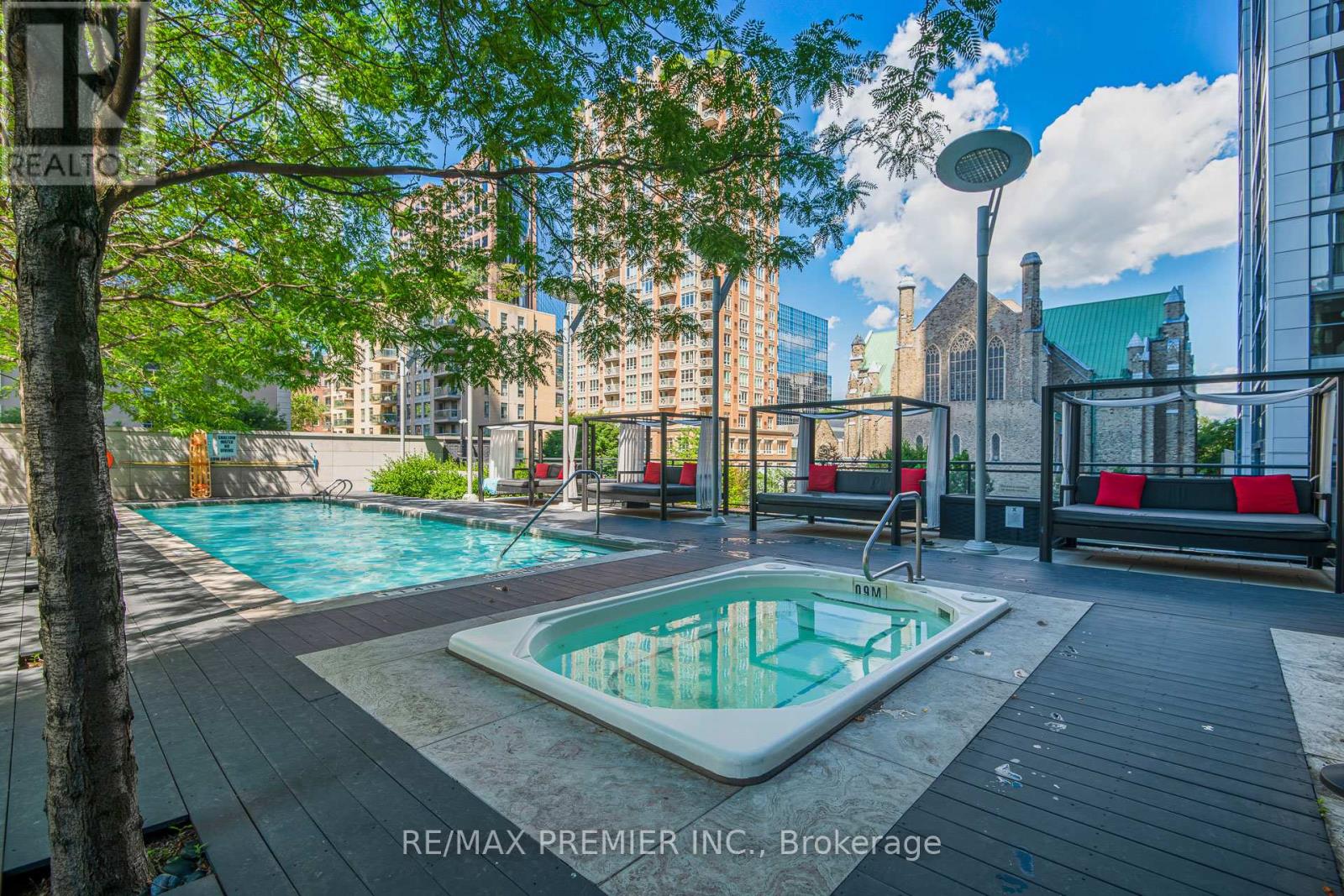Photo 10 of 508 110 Charles Street E, Toronto ON