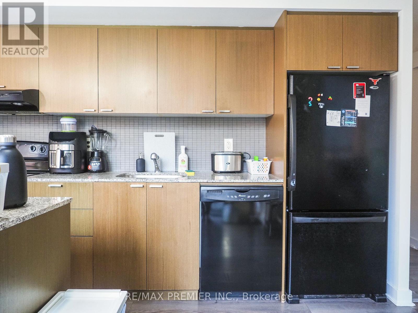Photo 11 of 508 110 Charles Street E, Toronto ON