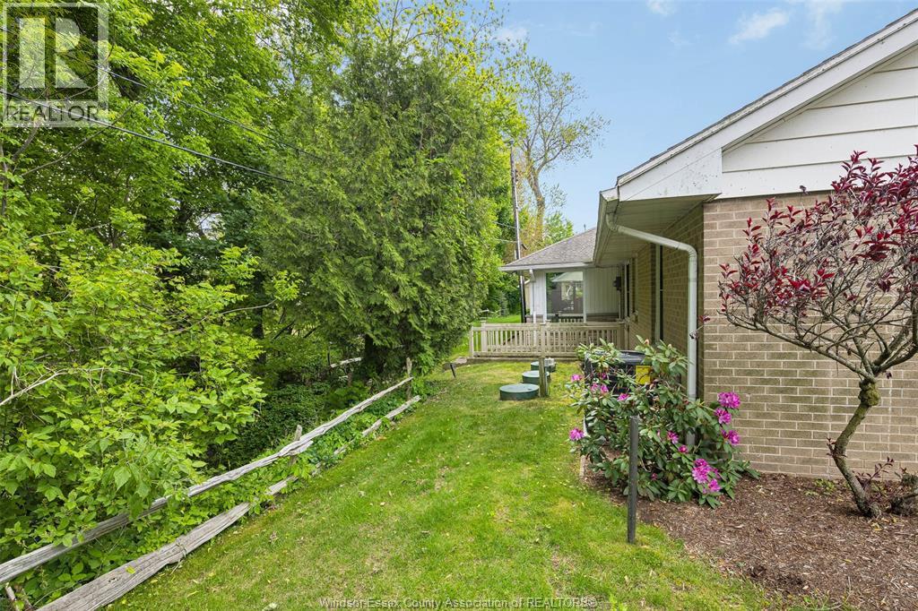 Photo 34 of 1506 Whitewood, Kingsville ON