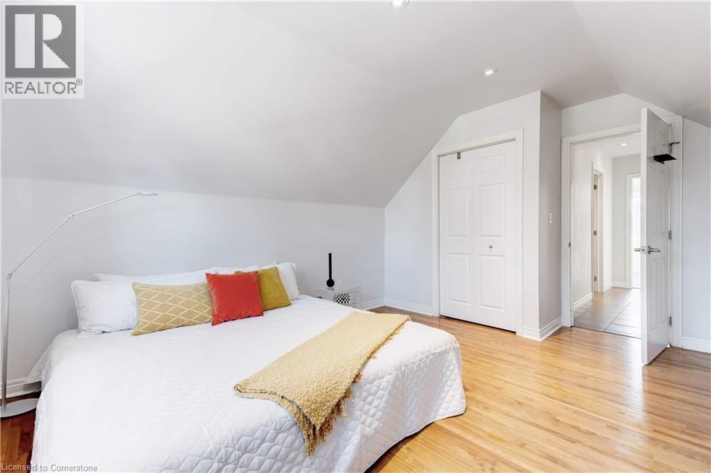Photo 14 of 97 Knyvet Avenue, Hamilton ON