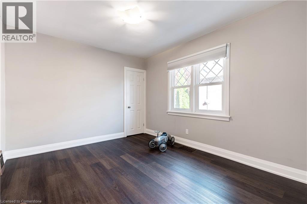 Photo 9 of 97 Knyvet Avenue, Hamilton ON