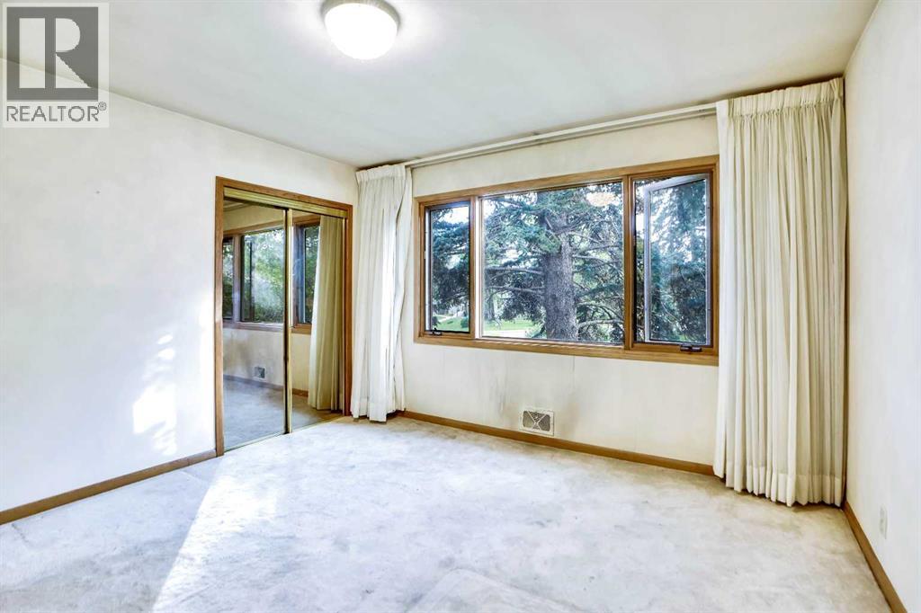 Single Family House Bungalow for Sale in  Kelwood Drive SW Glendale Calgary 