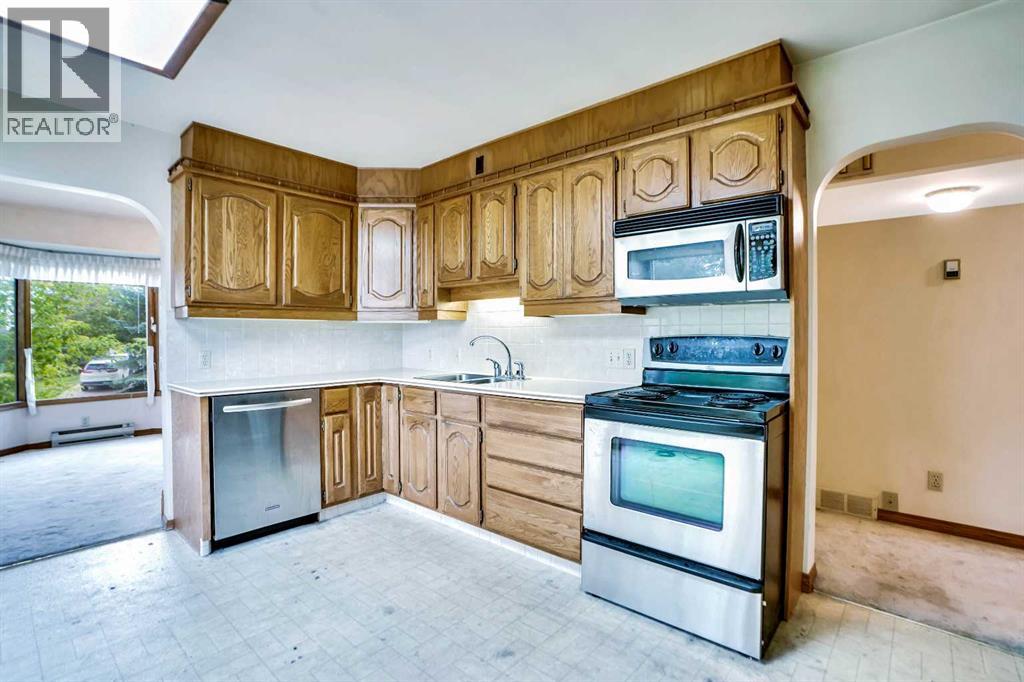 Single Family House Bungalow for Sale in  Kelwood Drive SW Glendale Calgary 