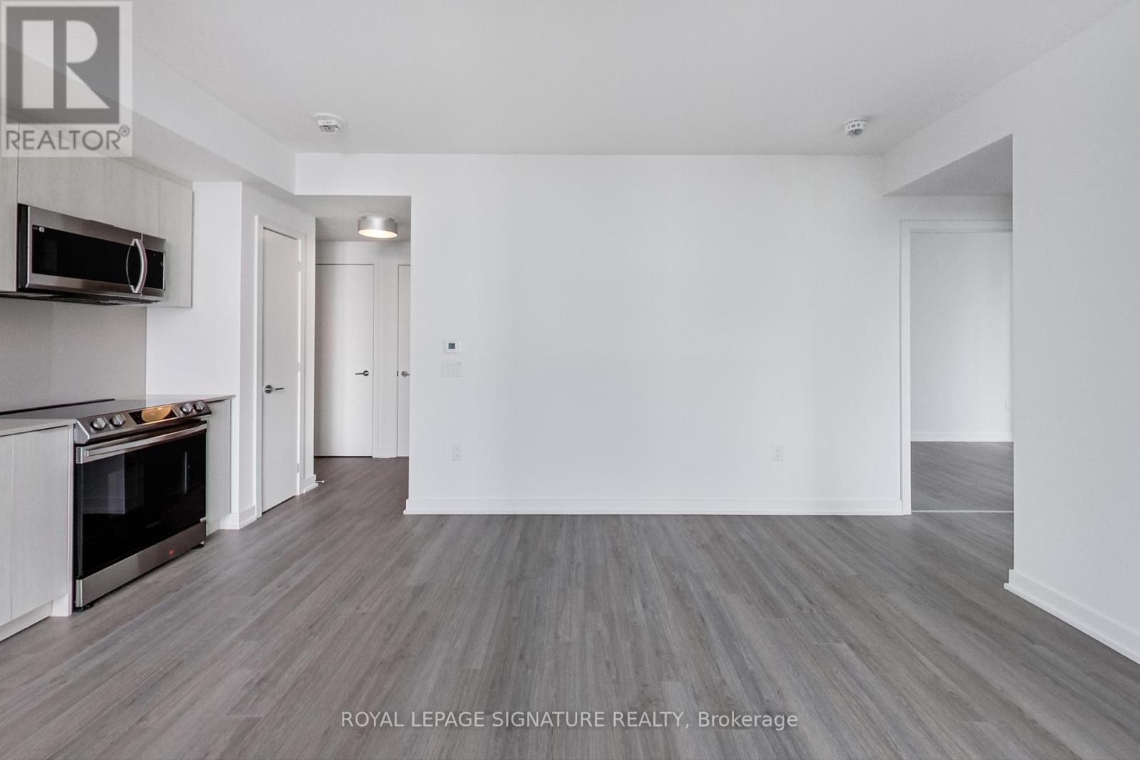 Photo 19 of 3408 357 King Street W, Toronto ON