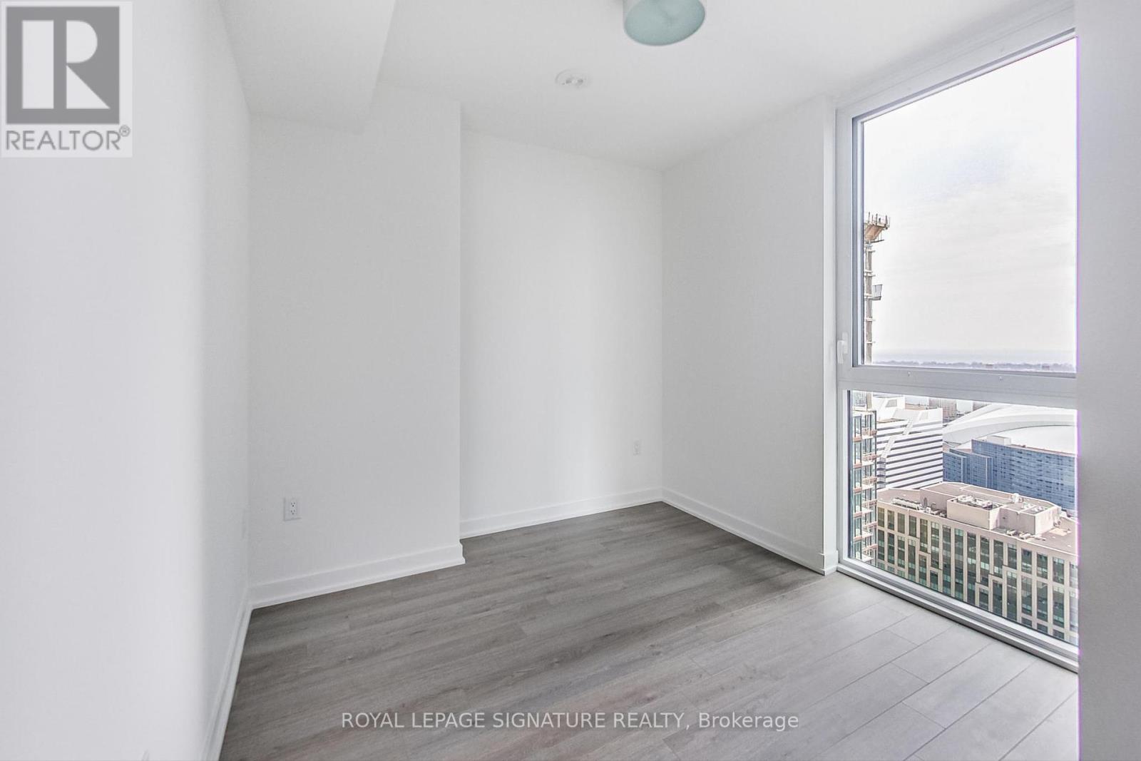 Photo 13 of 3408 357 King Street W, Toronto ON