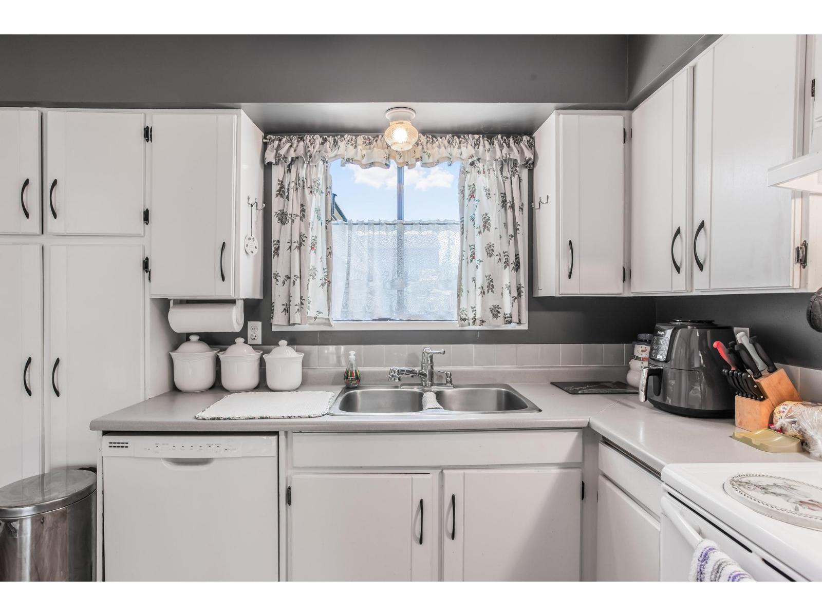 Photo 6 of 6 32870 Bevan Way, Abbotsford BC