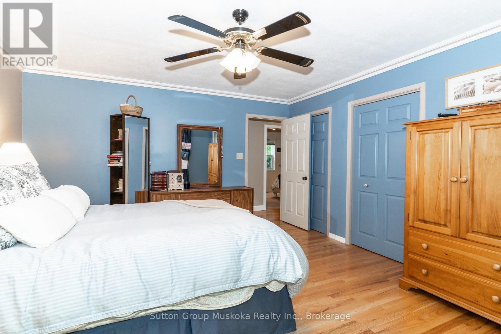 Photo 23 of 12 Silver Oaks Crescent, Huntsville ON