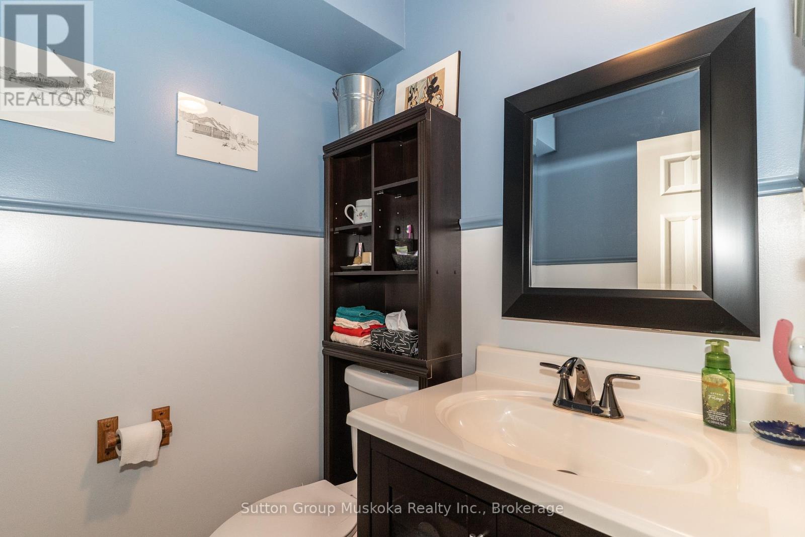 Photo 16 of 12 Silver Oaks Crescent, Huntsville ON