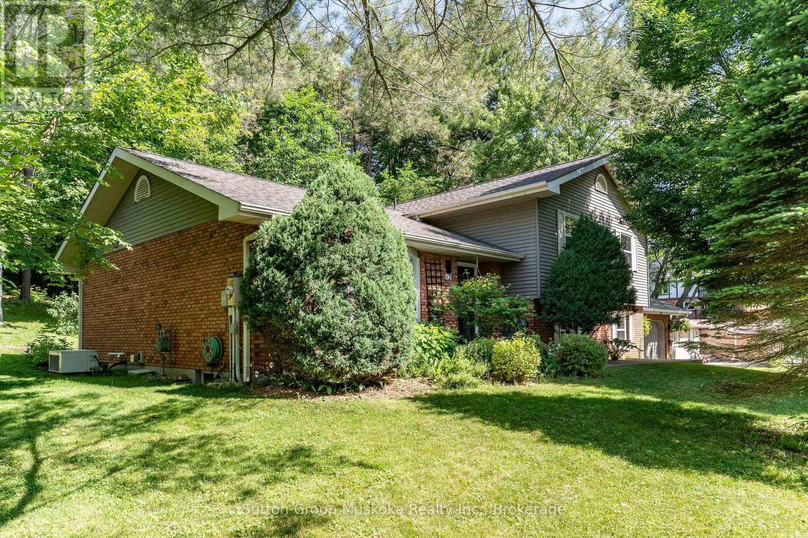 Photo 25 of 12 Silver Oaks Crescent, Huntsville ON