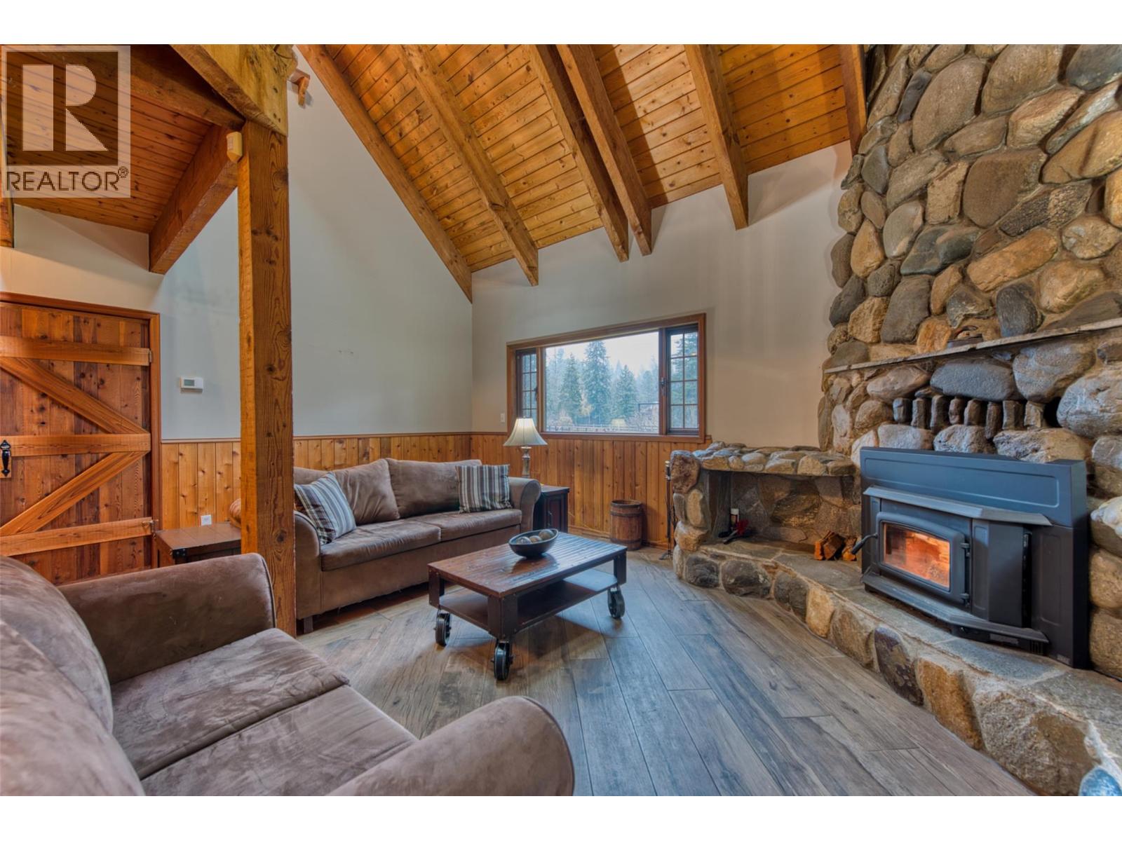 Photo 31 of 4452 Sleepy Hollow Road, Armstrong BC
