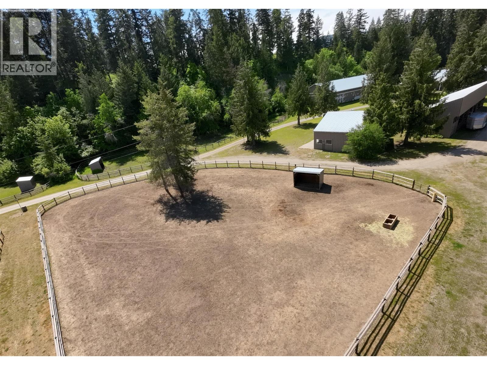 Photo 11 of 4452 Sleepy Hollow Road, Armstrong BC