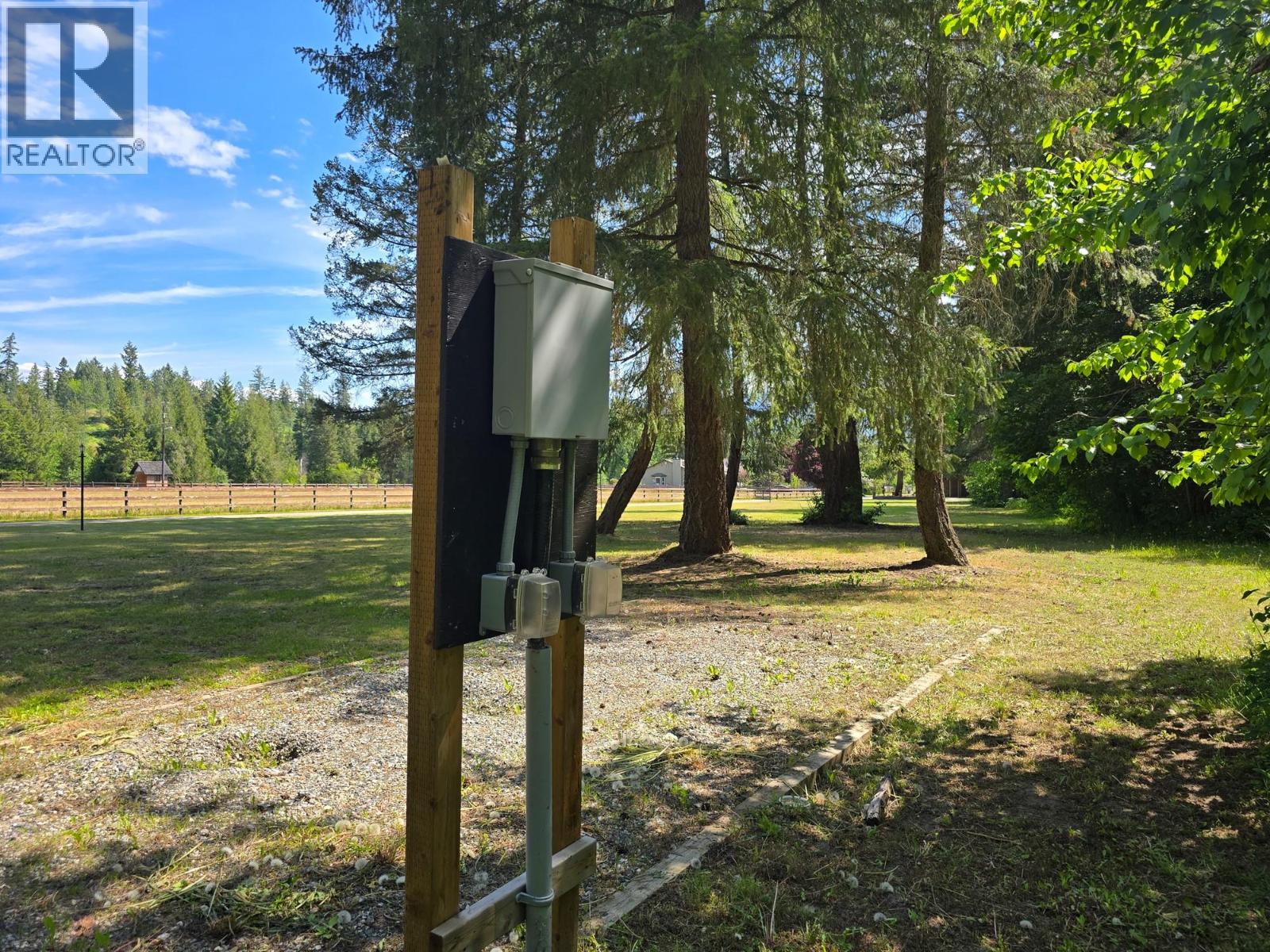Photo 13 of 4452 Sleepy Hollow Road, Armstrong BC
