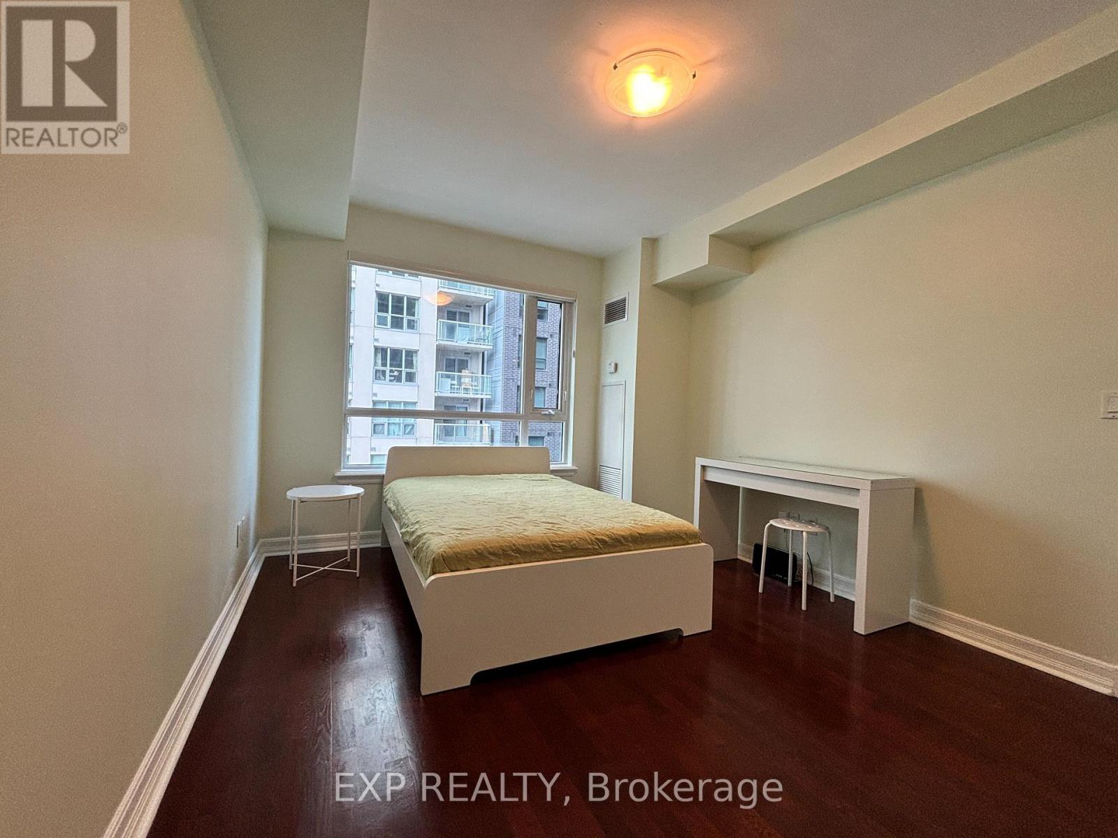 Photo 2 of 606 200 Besserer Street, Ottawa ON