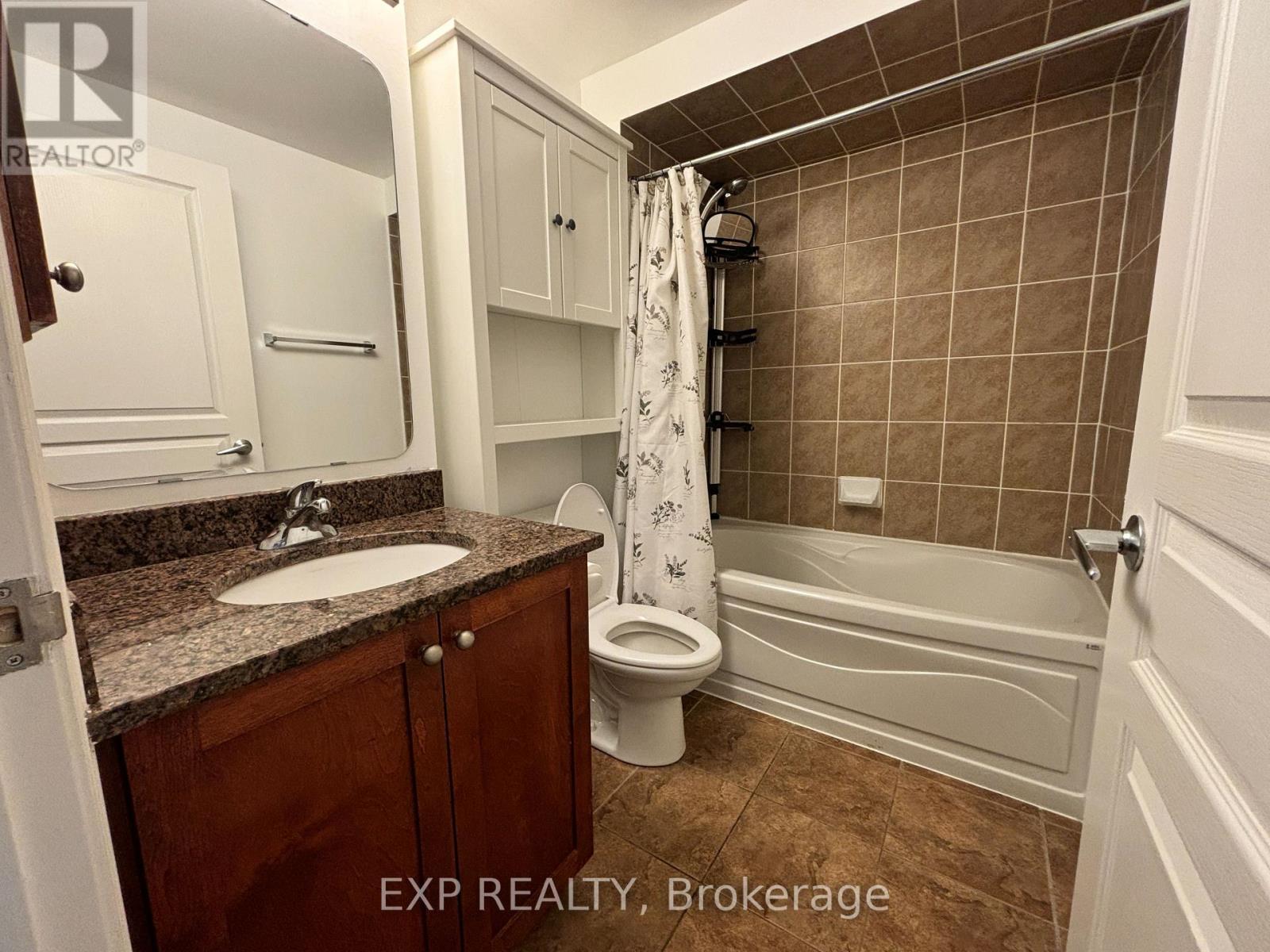 Photo 3 of 606 200 Besserer Street, Ottawa ON
