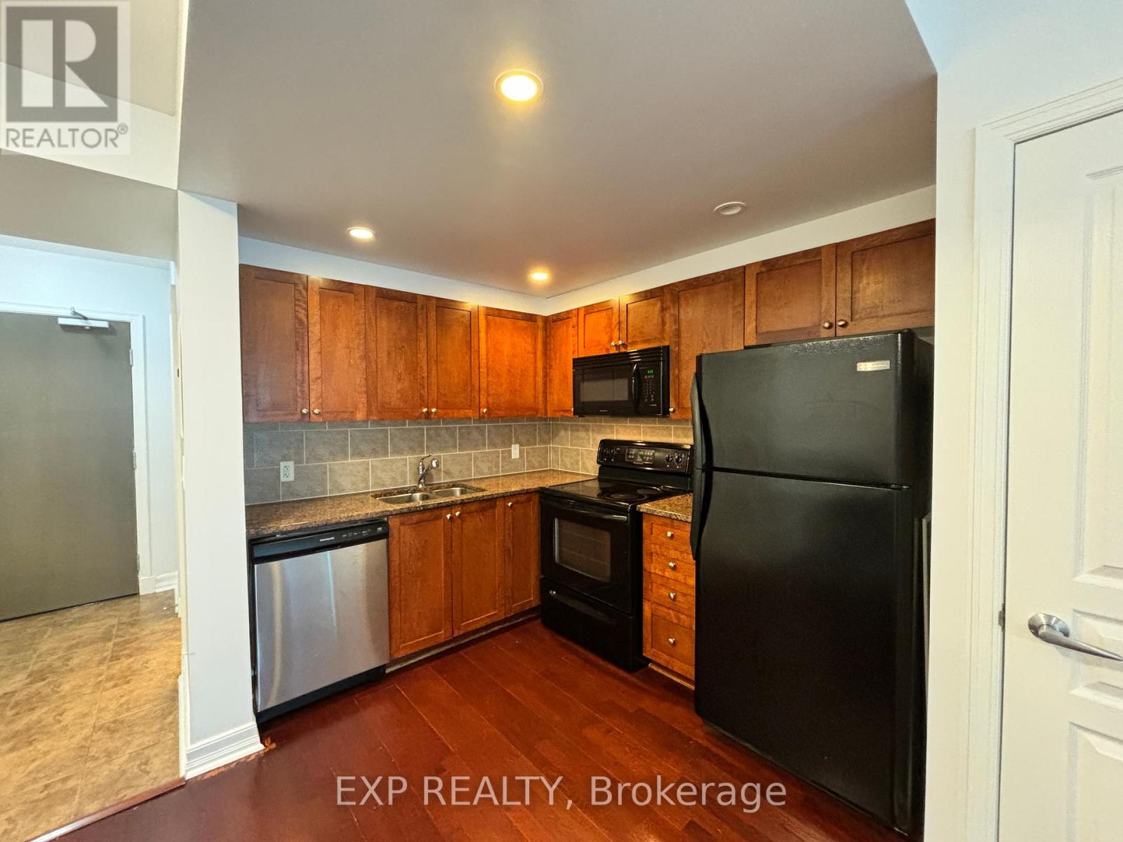 Photo 1 of 606 200 Besserer Street, Ottawa ON