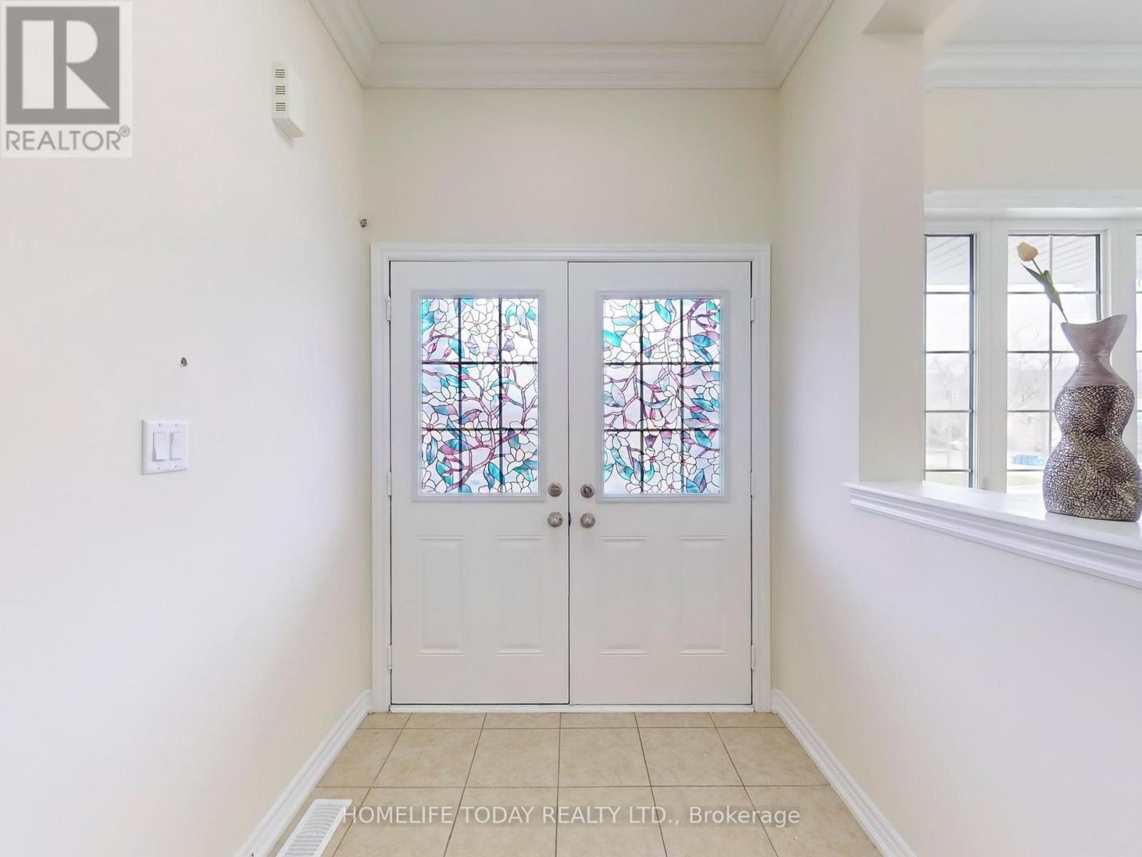 Photo 14 of 468 Roy Rainey Avenue, Markham ON