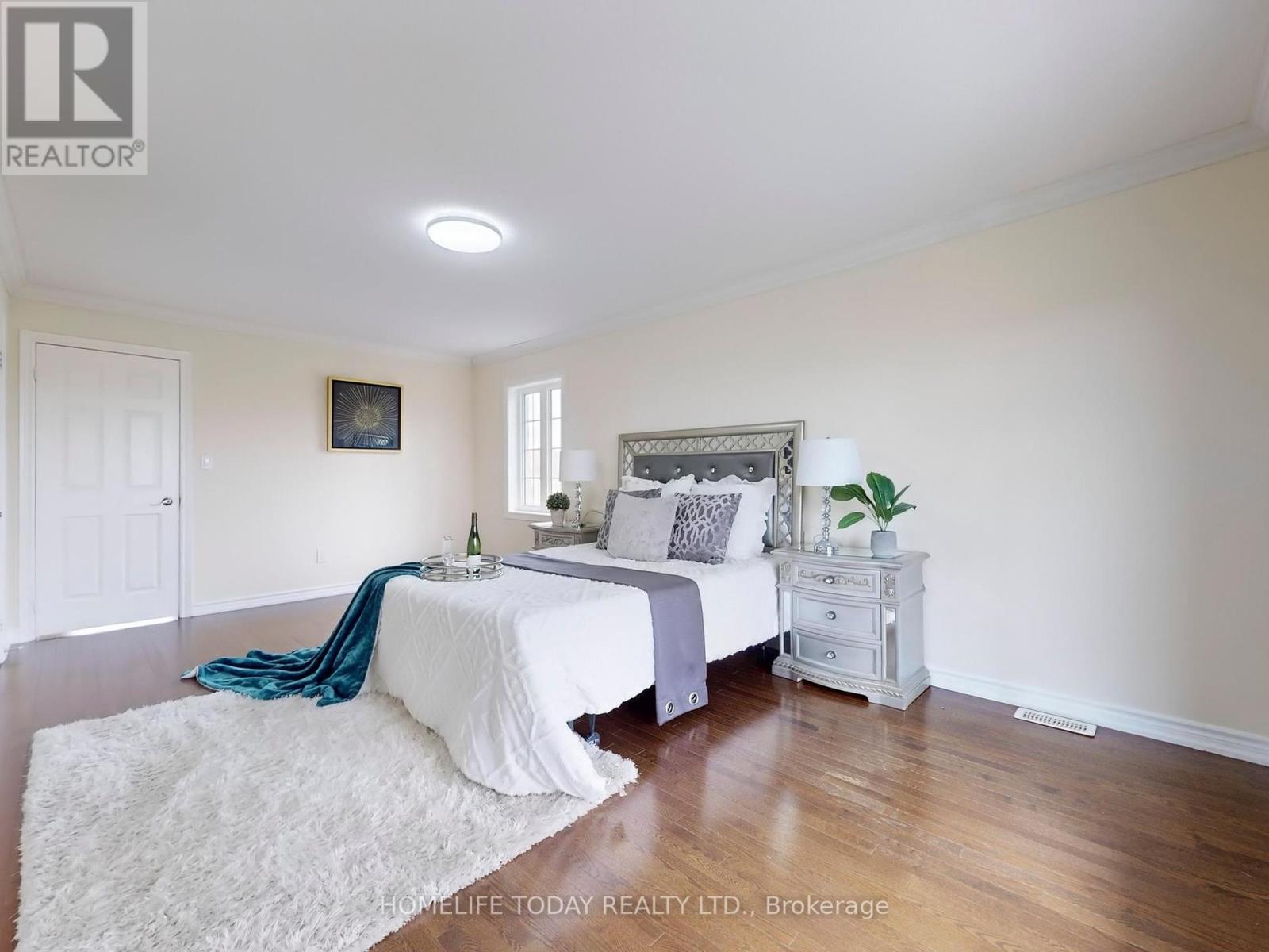 Photo 18 of 468 Roy Rainey Avenue, Markham ON