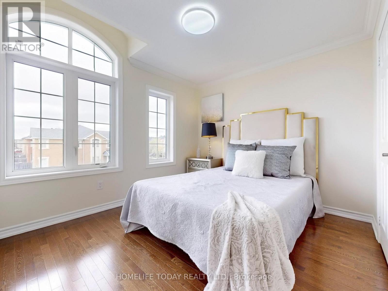 Photo 26 of 468 Roy Rainey Avenue, Markham ON