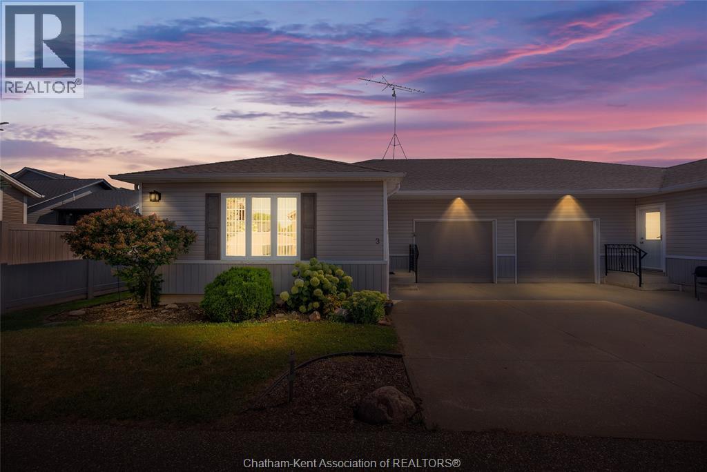 Photo 21 of 3 Schooner Court, Chatham ON