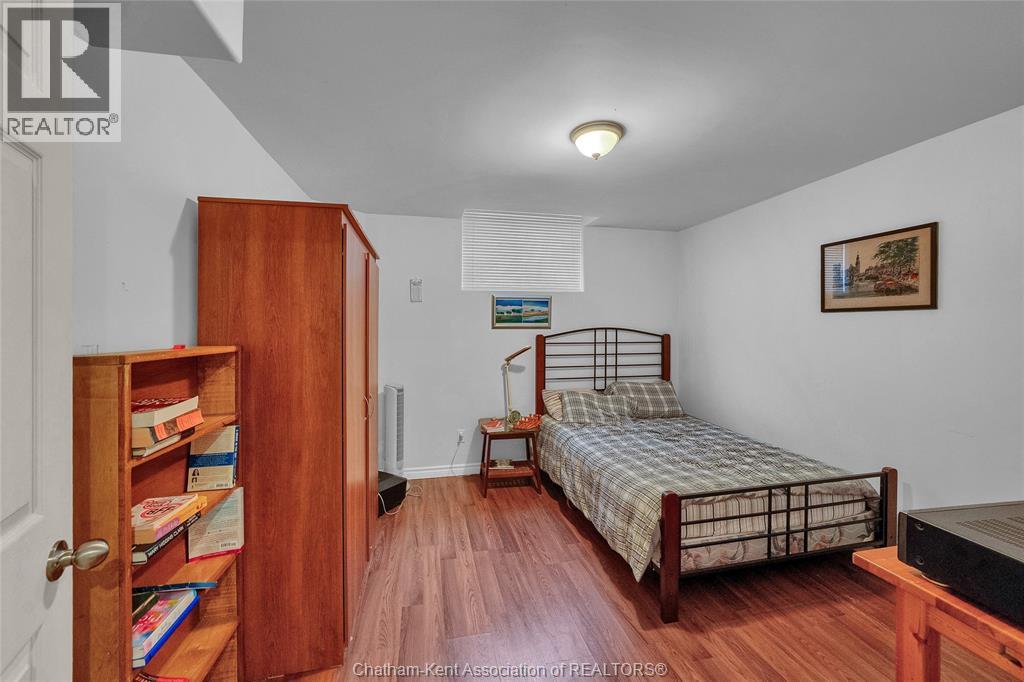 Photo 26 of 3 Schooner Court, Chatham ON