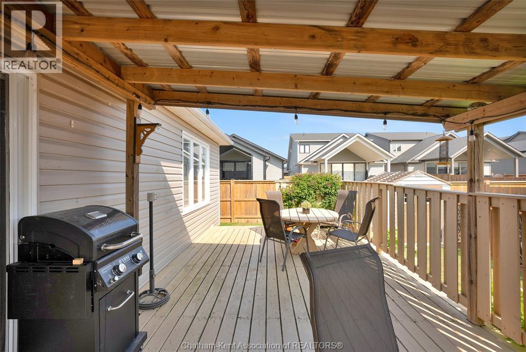 Photo 5 of 3 Schooner Court, Chatham ON