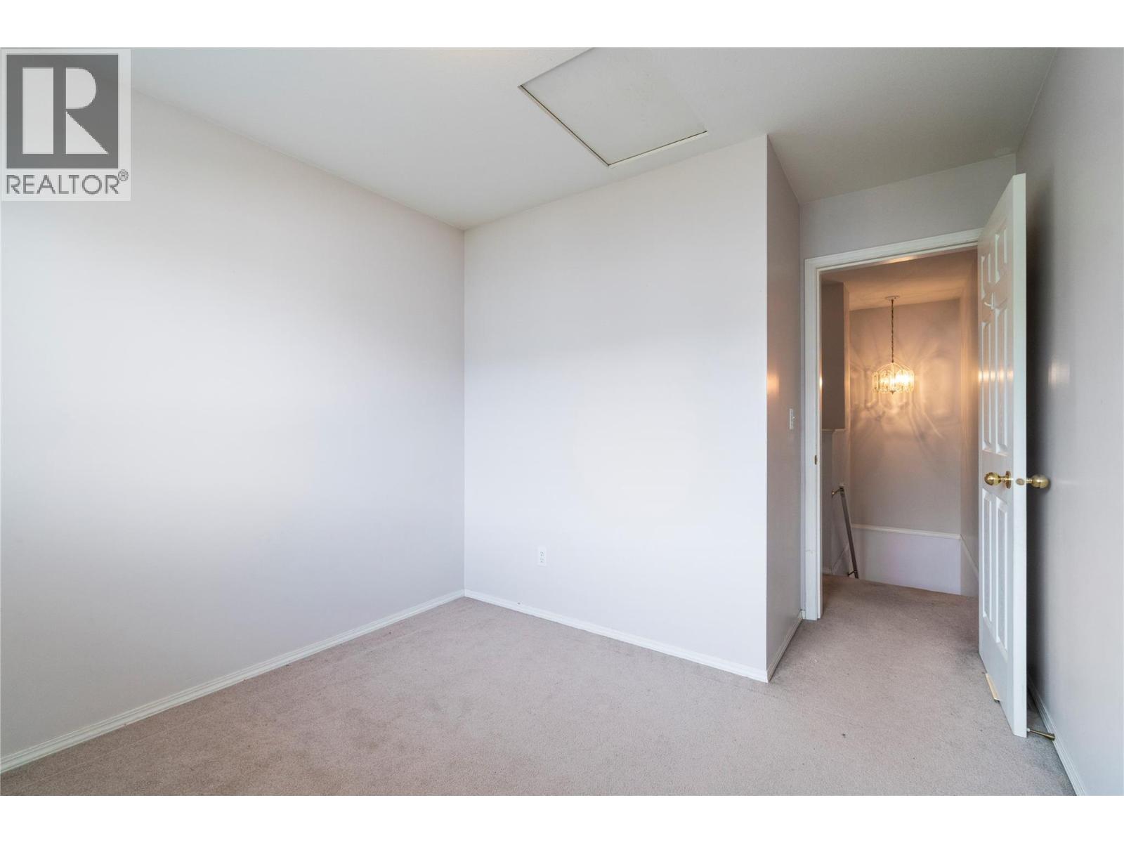 Photo 5 of 2951 11 Avenue Ne Unit 5, Salmon Arm BC