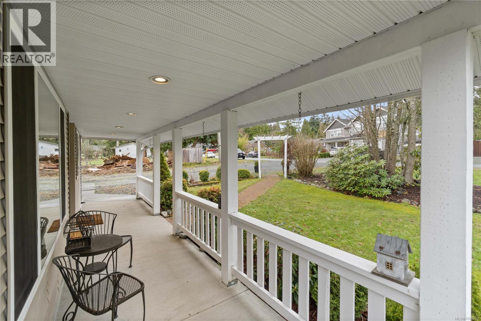 Photo 34 of 2234 Neil Dr, Nanaimo BC